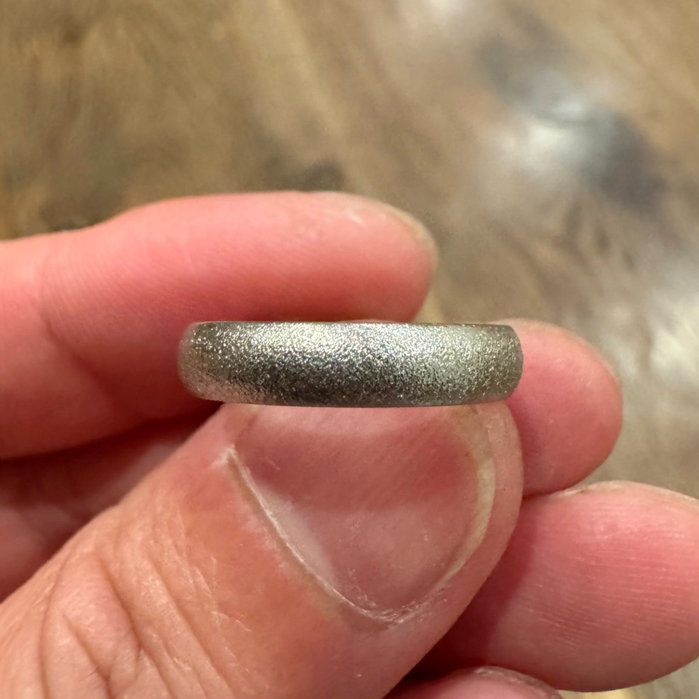 10K White Gold 4MM Plain Men’s Band